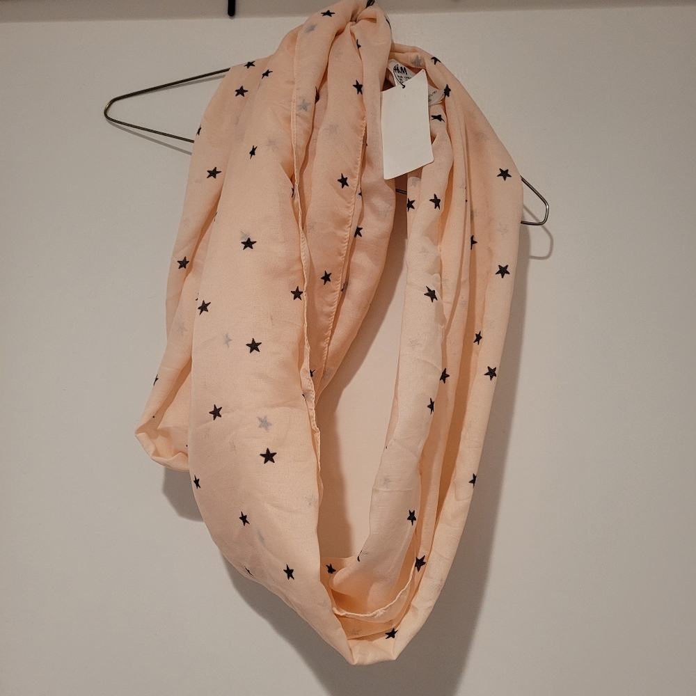 H&M Light Pink Stars Print Infinity Scraf/Wrap